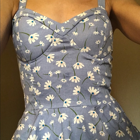 Chambray printed peplum top with padded cups - Picture 5 of 5